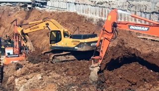 Разработка котлована экскаватором под фундамент в Таганроге — цена от 2603 руб. | 2Землекопа-Тгн