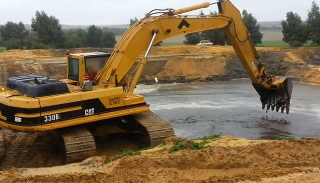 Рытье водоемов в Таганроге - цена от 937 руб. | 2Землекопа-Тгн